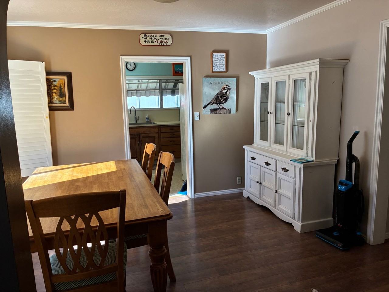 322 S 400 E - Photo 5 of 13