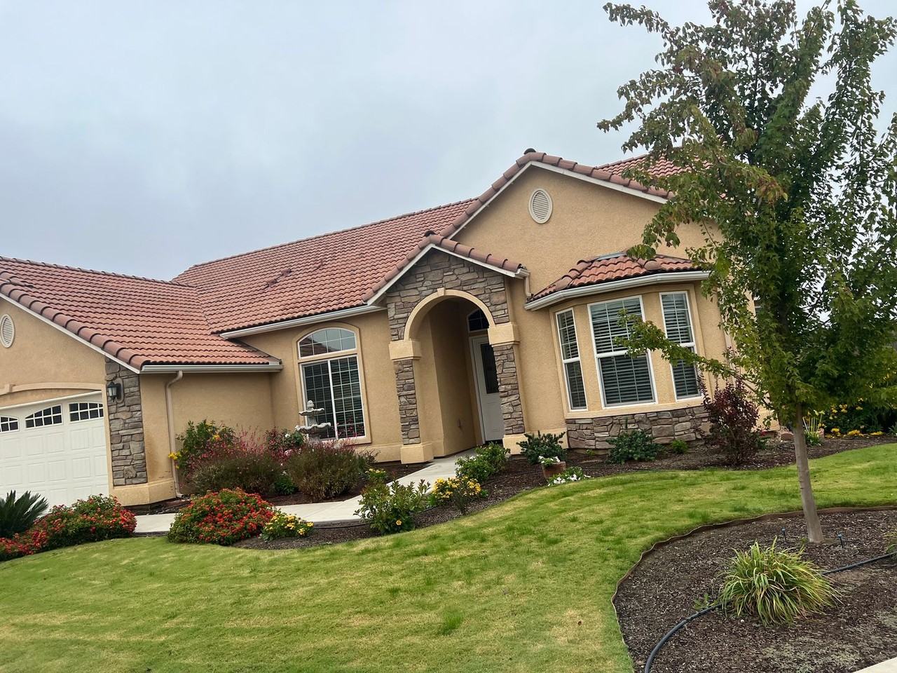 2700 7th Avenue Dr - Photo 3 of 34