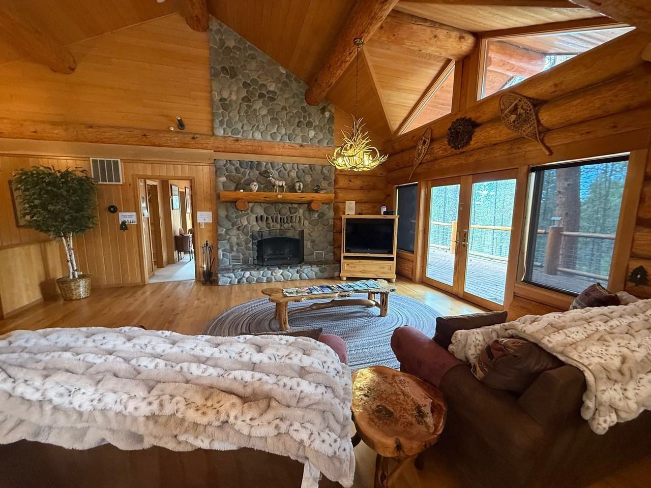 55303 Velvet Ct - Photo 4 of 17