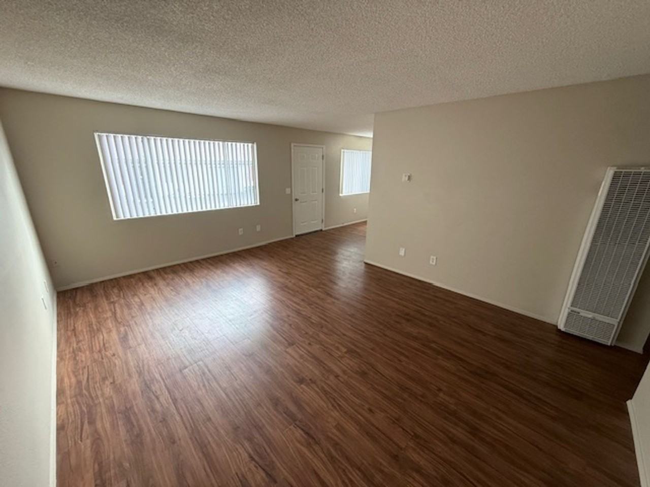 BayClub - Photo 4 of 15