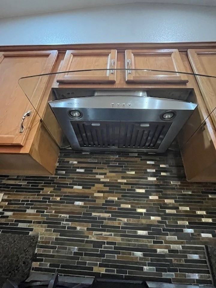 171 N Lindsay St - Photo 4 of 12