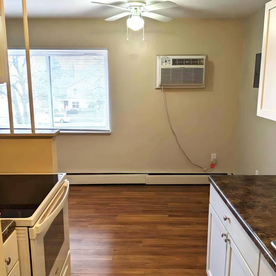 Fuller - Photo 5 of 50