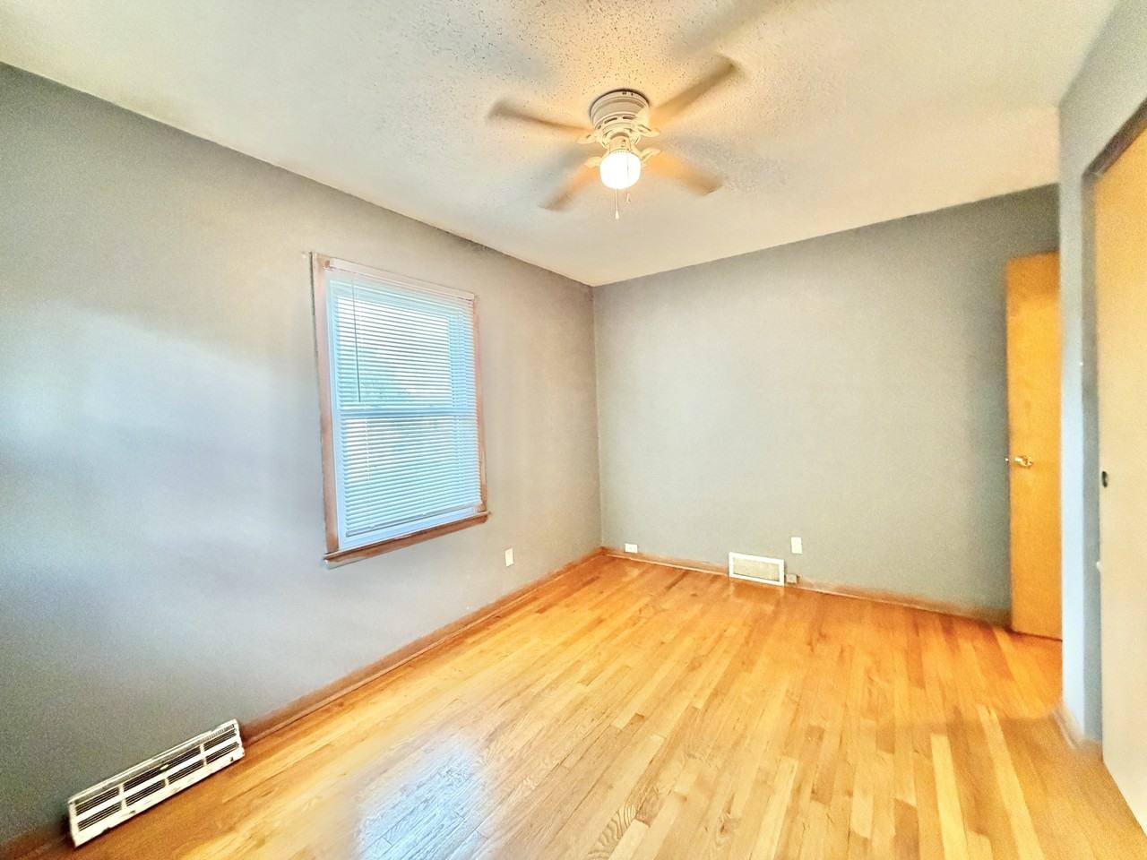 625 Vera Court - Photo 4 of 26