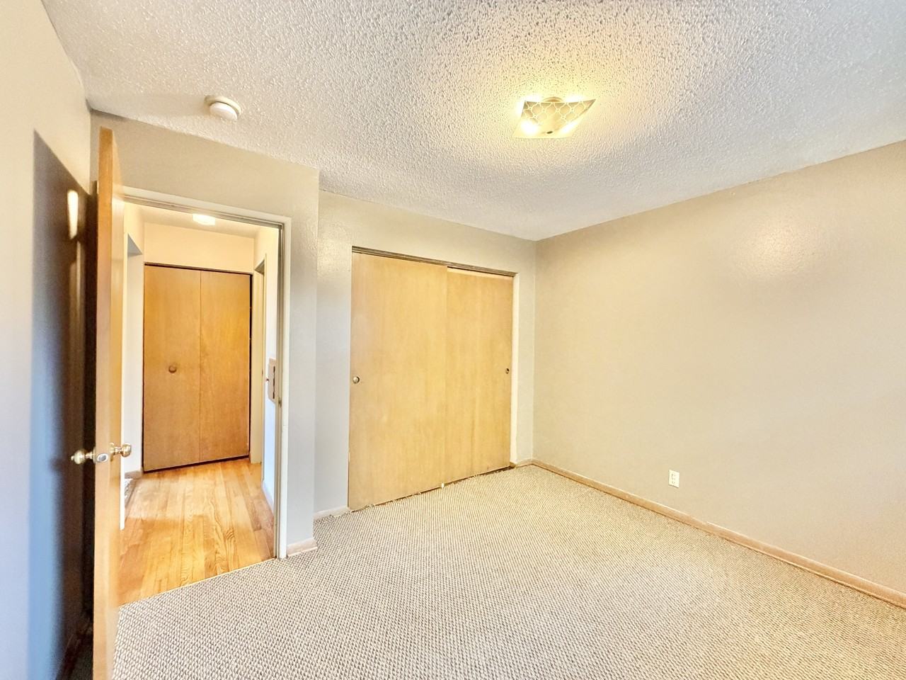 625 Vera Court - Photo 7 of 26