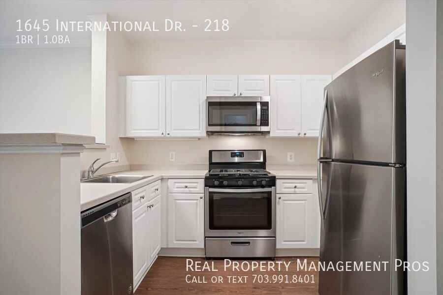 1645 International Dr #218 - Photo 3 of 26