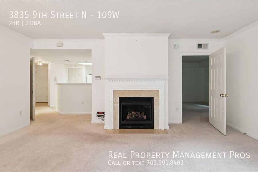 3835 9th St N #109W - Photo 7 of 33