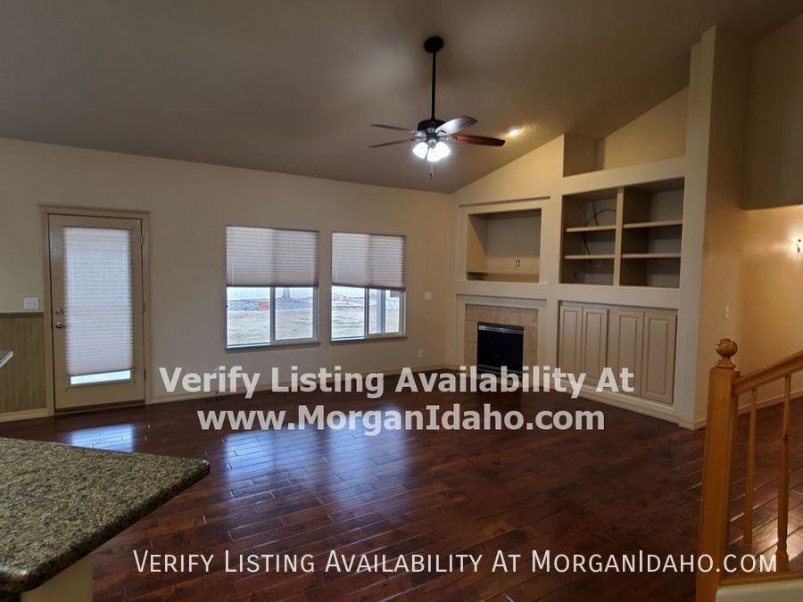 2330 West Trestle Drive - Photo 3 of 15