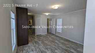 2221 S Prairie Ave #7 - Photo 1 of 1