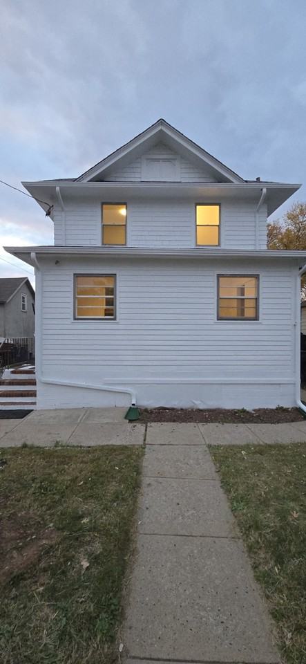 99 Eastern Avenue - Photo 2 of 15