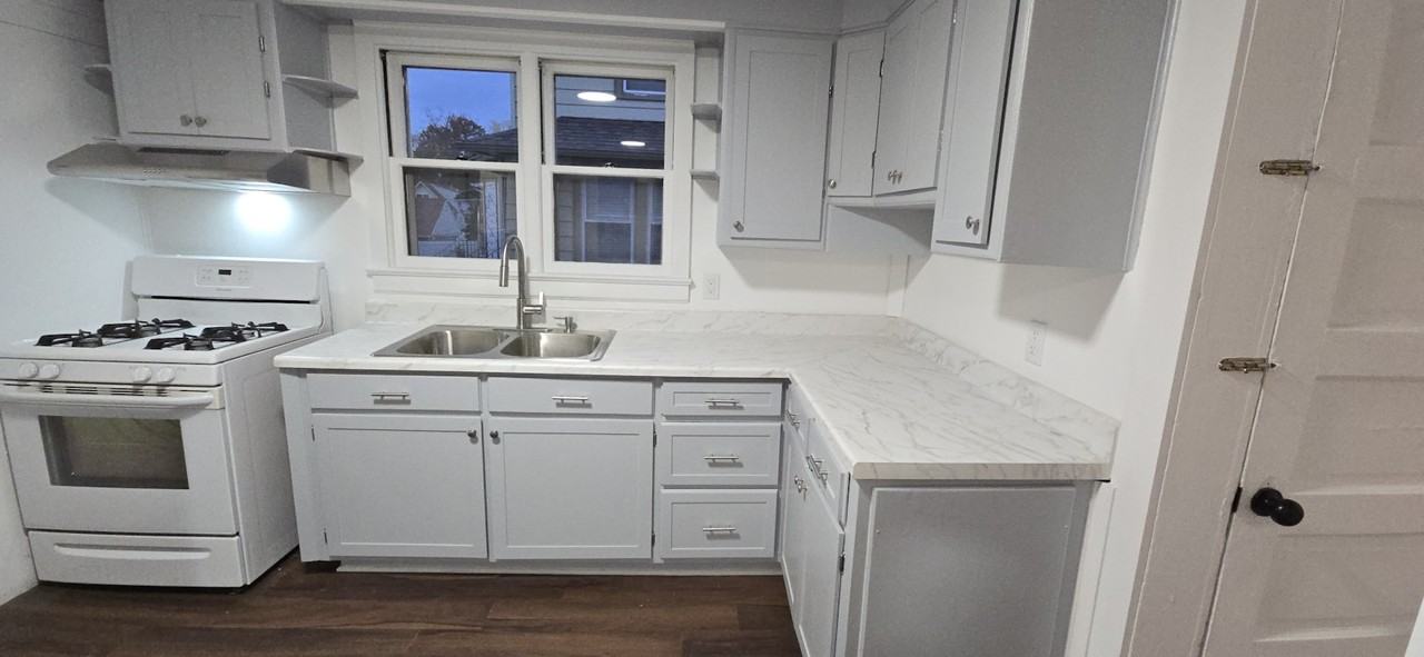 99 Eastern Avenue - Photo 7 of 15