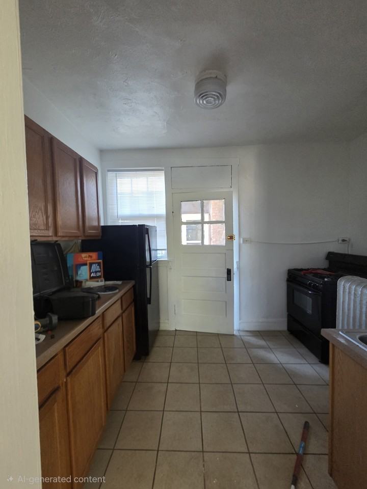 5417-23 S. Harper - Photo 3 of 20