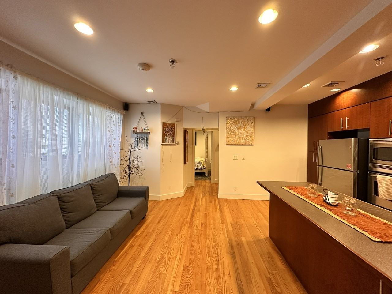 523 2nd Ave - Photo 6 of 10