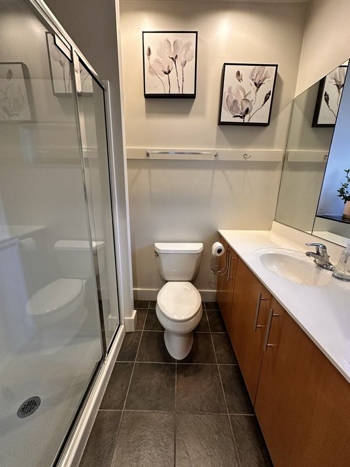 523 2nd Ave - Photo 7 of 10