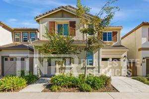 featured image of 3255 Pitkin Way