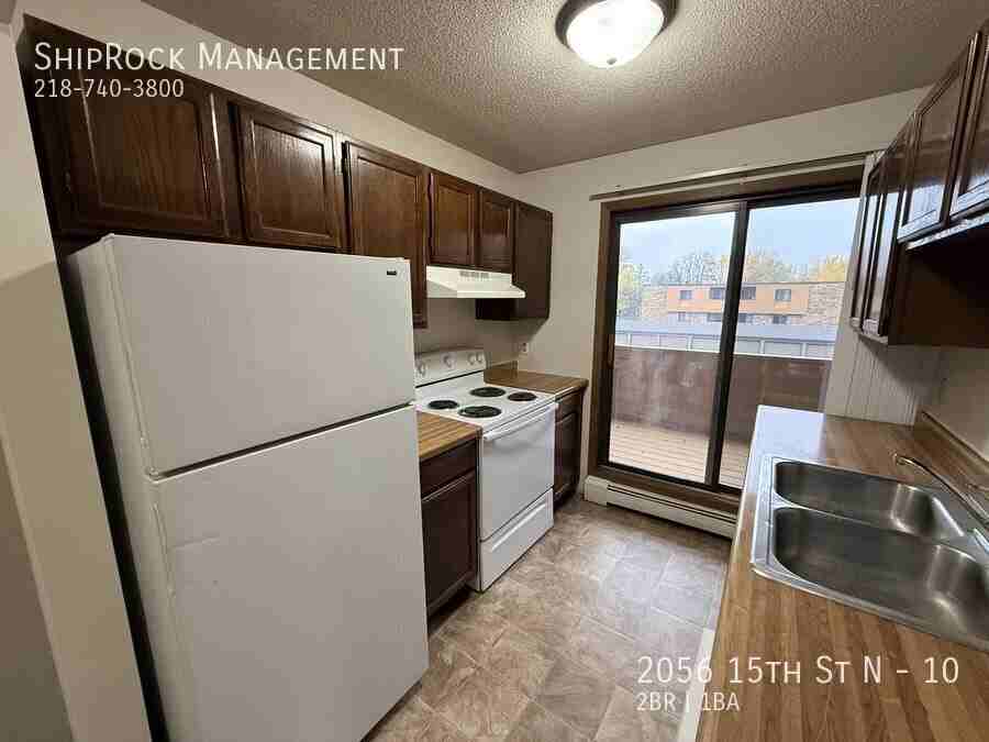 2056 15th Street North #10 - Photo 6 of 14