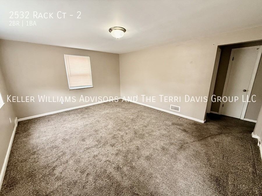 2532 Rack Ct #2 - Photo 3 of 8