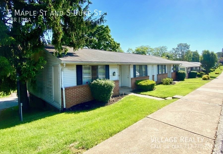 MAPLE & S DUKE ST #B - Photo 5 of 47