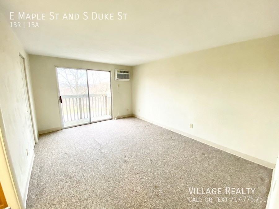 MAPLE & S DUKE ST #B - Photo 6 of 47