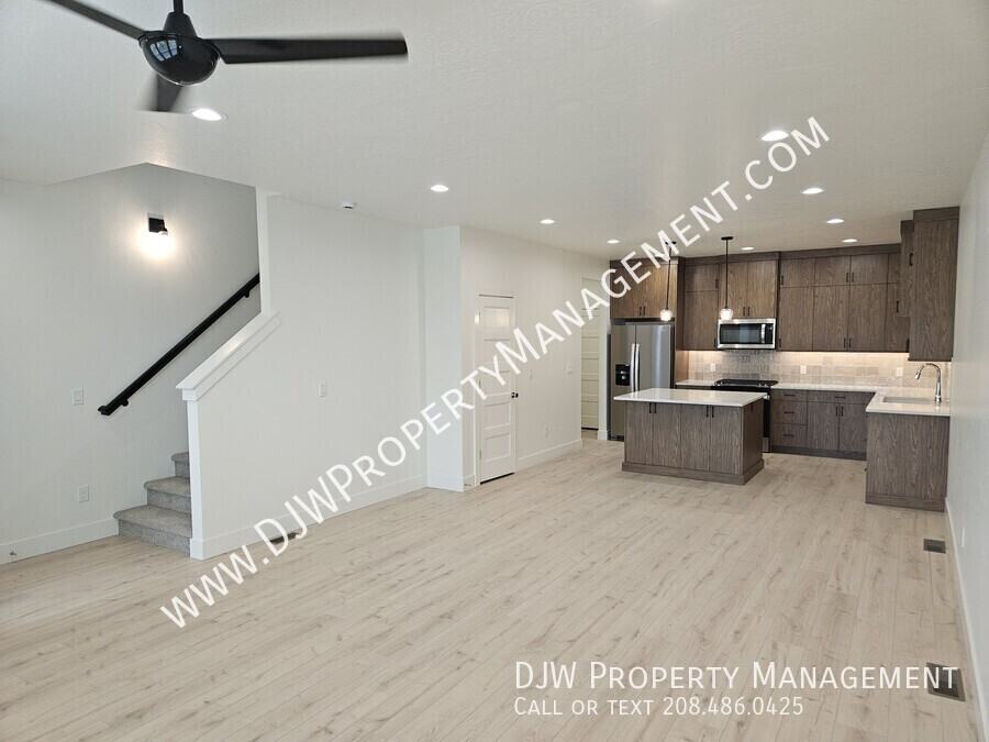 1199 North Webb Way - Photo 3 of 15