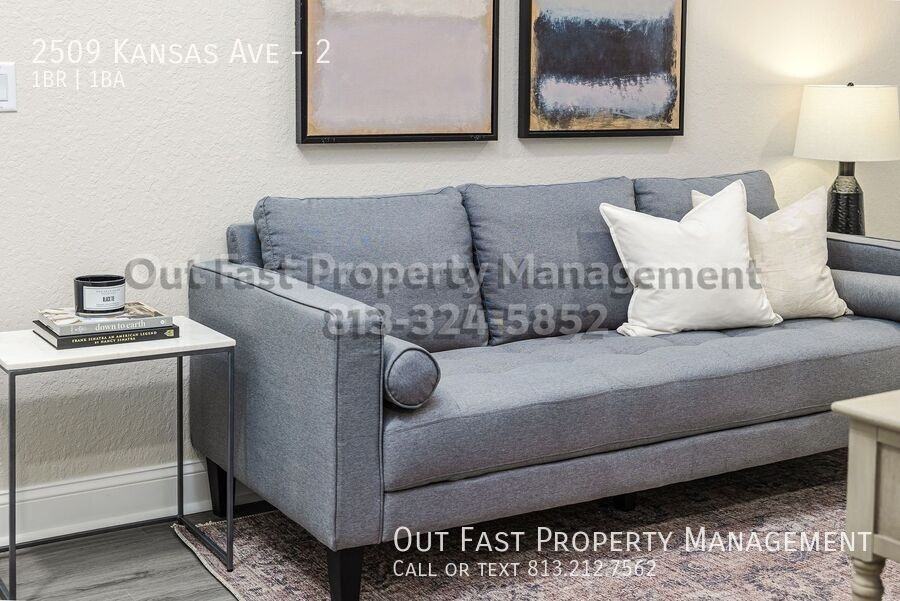 2509 W Kansas Ave #2 - Photo 5 of 25