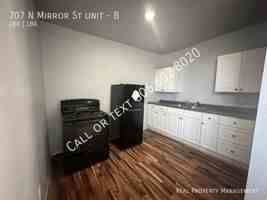 featured image of 707 N Mirror St #B