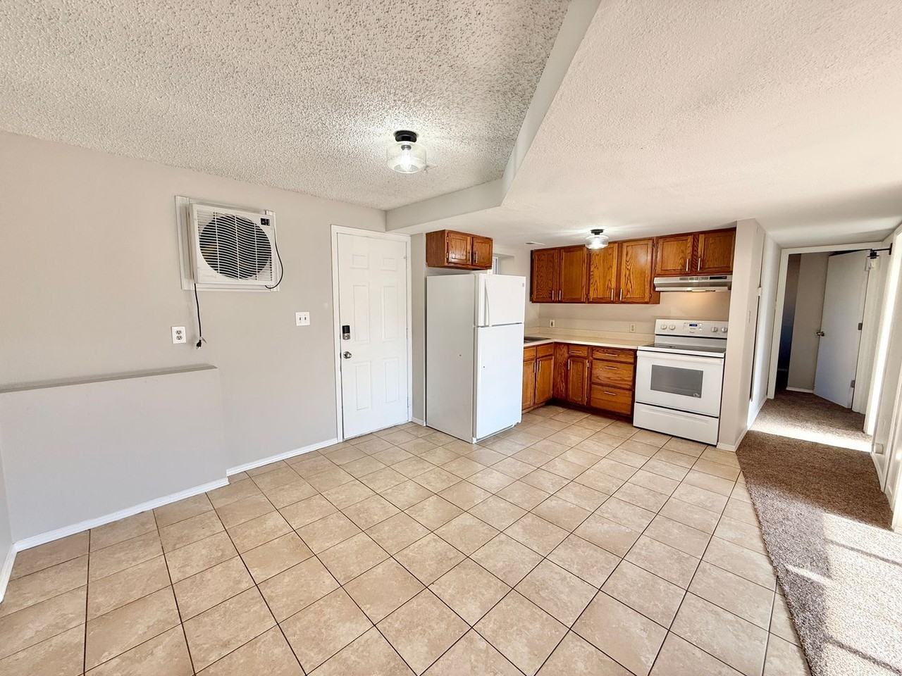 603 West Routt Avenue #B - Photo 4 of 19