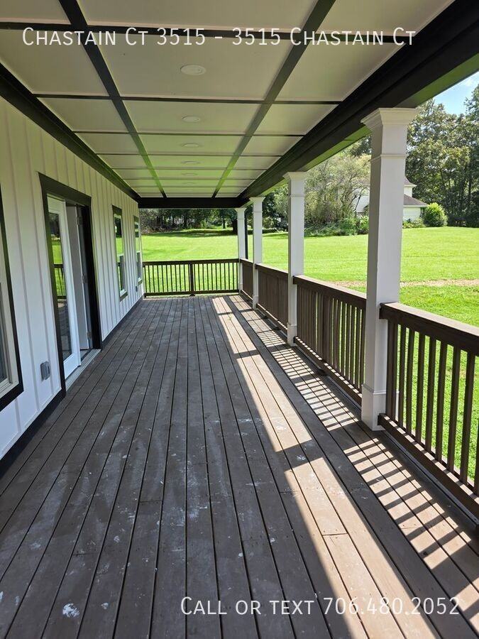 Chastain Ct - Photo 2 of 11