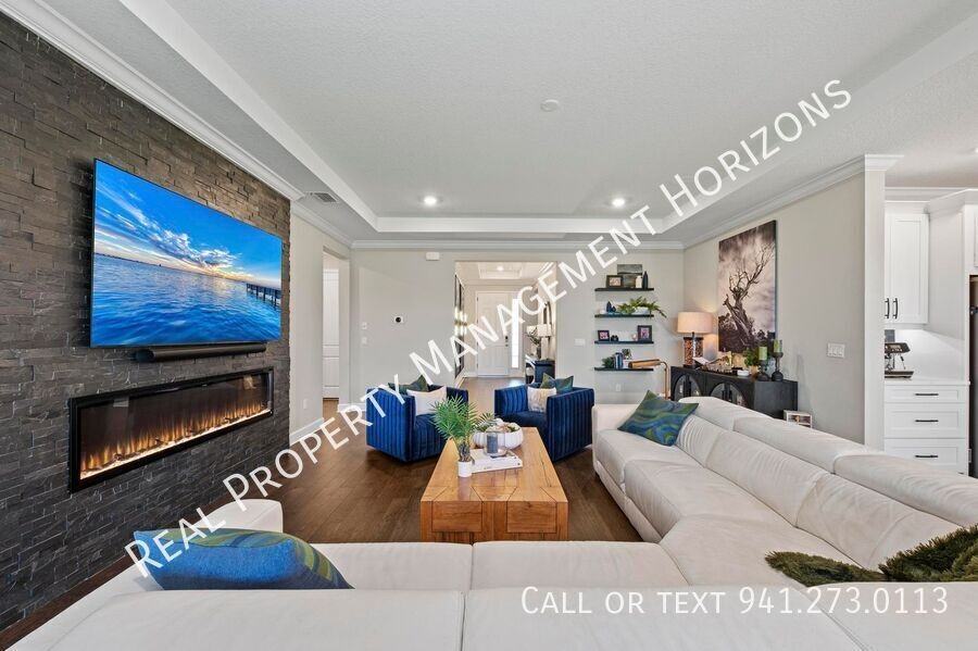 4430 Pond Brook Court - Photo 6 of 50