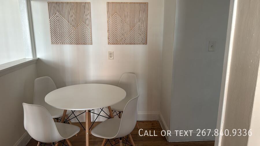 10 Danbury St Se #3 - Photo 5 of 39