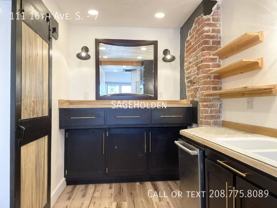 111 16th Ave S #7 - Photo 1 of 1