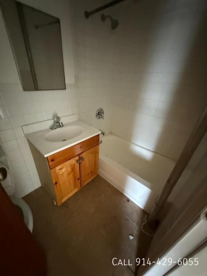 119 Highland Ave #2S - Photo 5 of 16