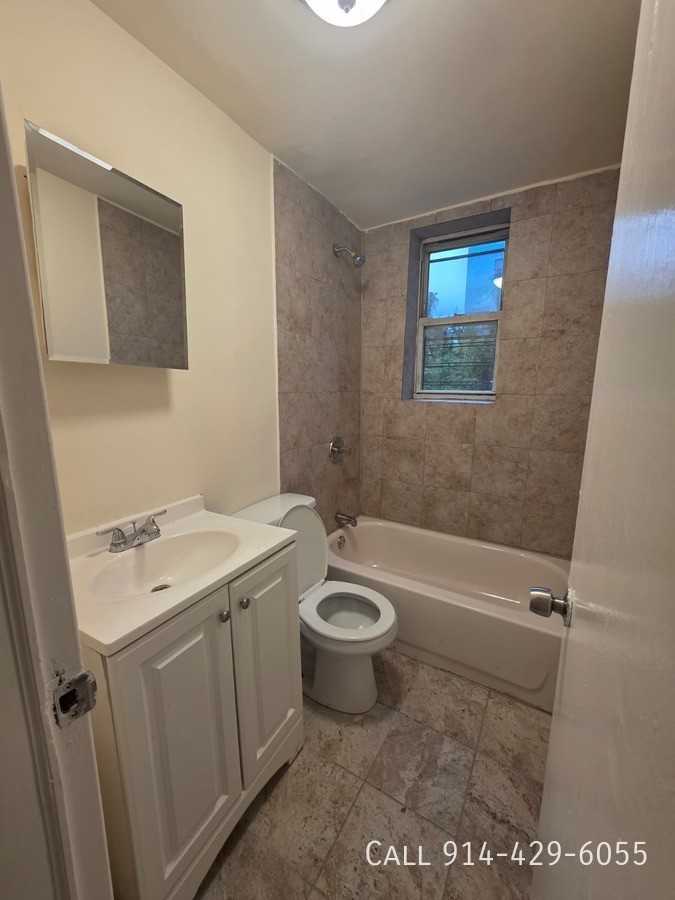 35 Cliff St - Photo 7 of 9