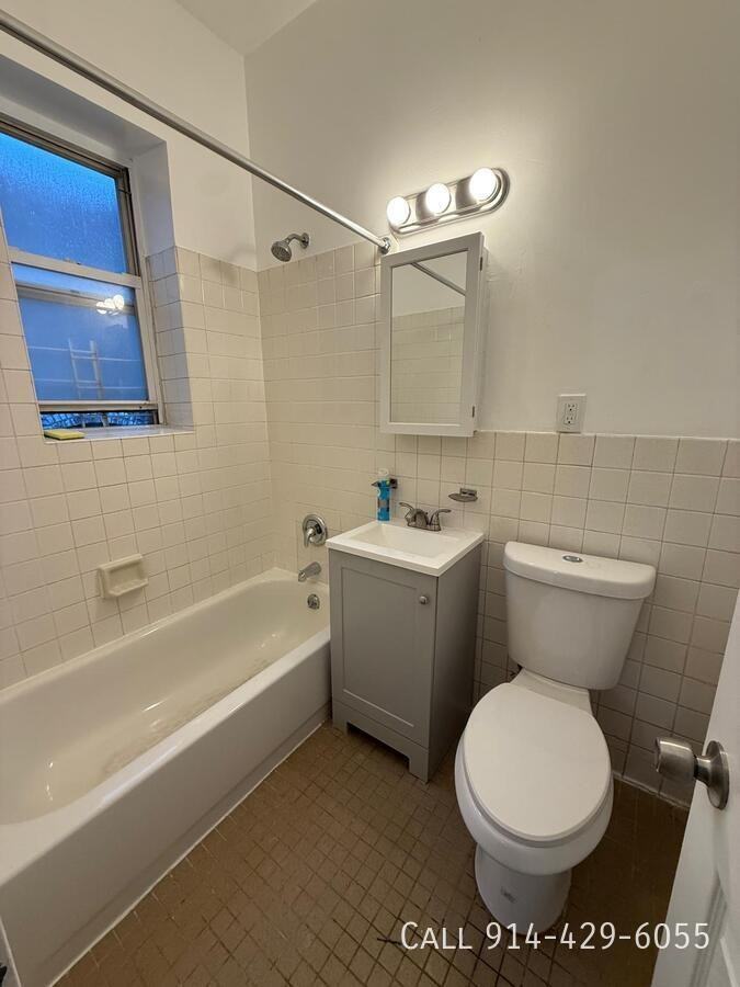 95 Elliott Ave - Photo 4 of 10