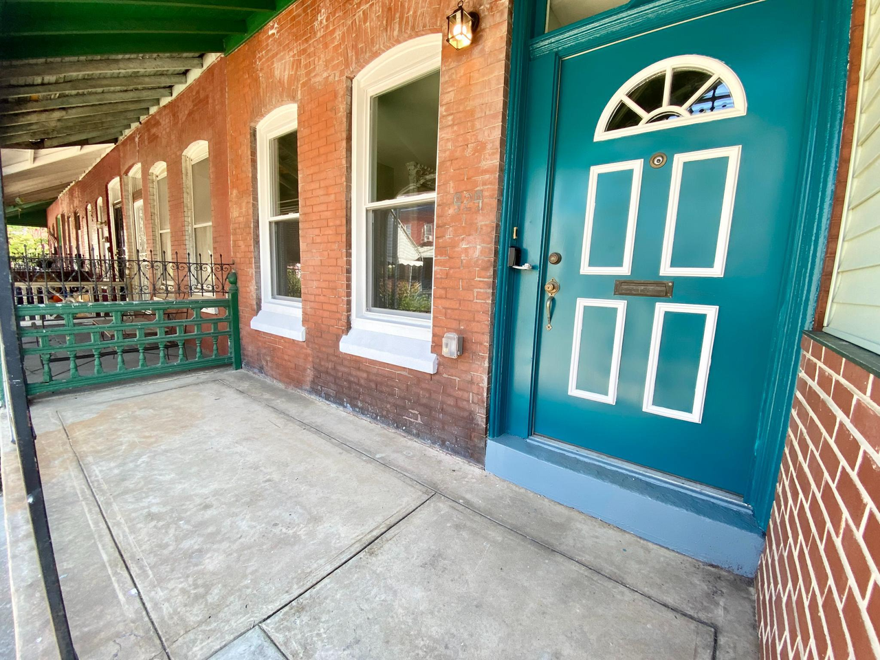 929 North 43rd Street - Photo 2 of 20