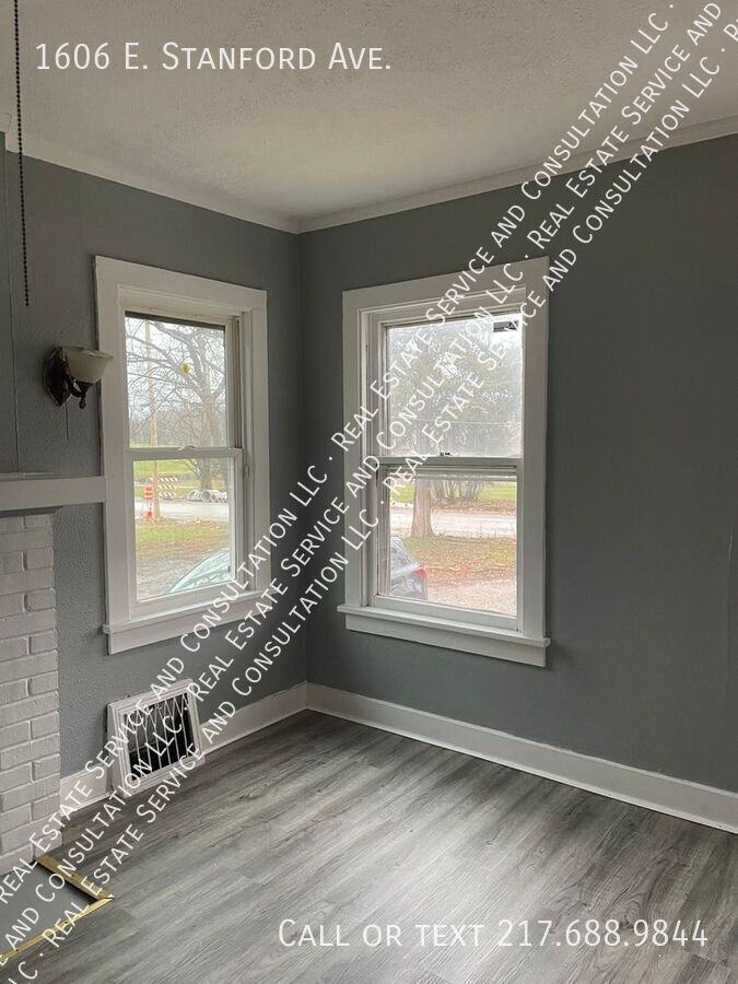 1606 E Stanford Ave - Photo 5 of 16