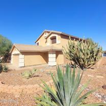 2210 E Paraiso Dr - Photo 1 of 1