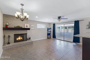 featured image of 110 W Del Rio Dr