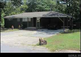 featured image of 3501 Katherine St