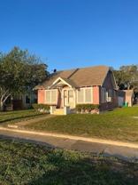 802 S Houston St - Photo 1 of 1