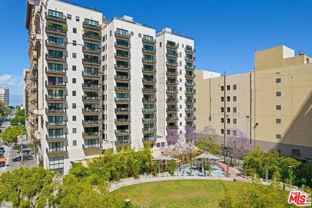 416 S Spring St #210 - Photo 1 of 1