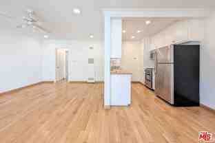 1037 Euclid St #D - Photo 1 of 1