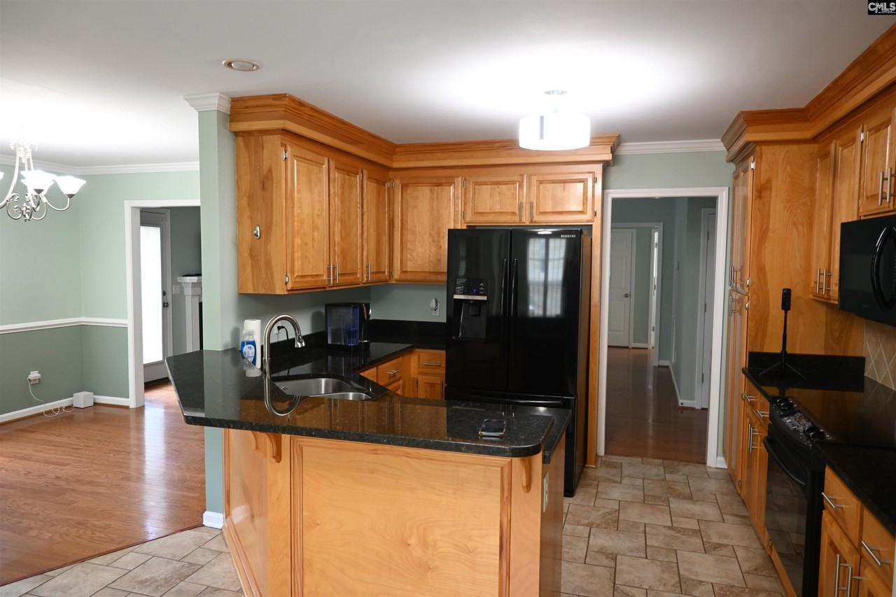 230 Elm Creek Ct - Photo 7 of 23