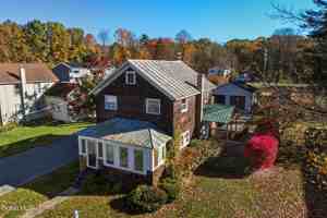 featured image of 460 Maple Ave