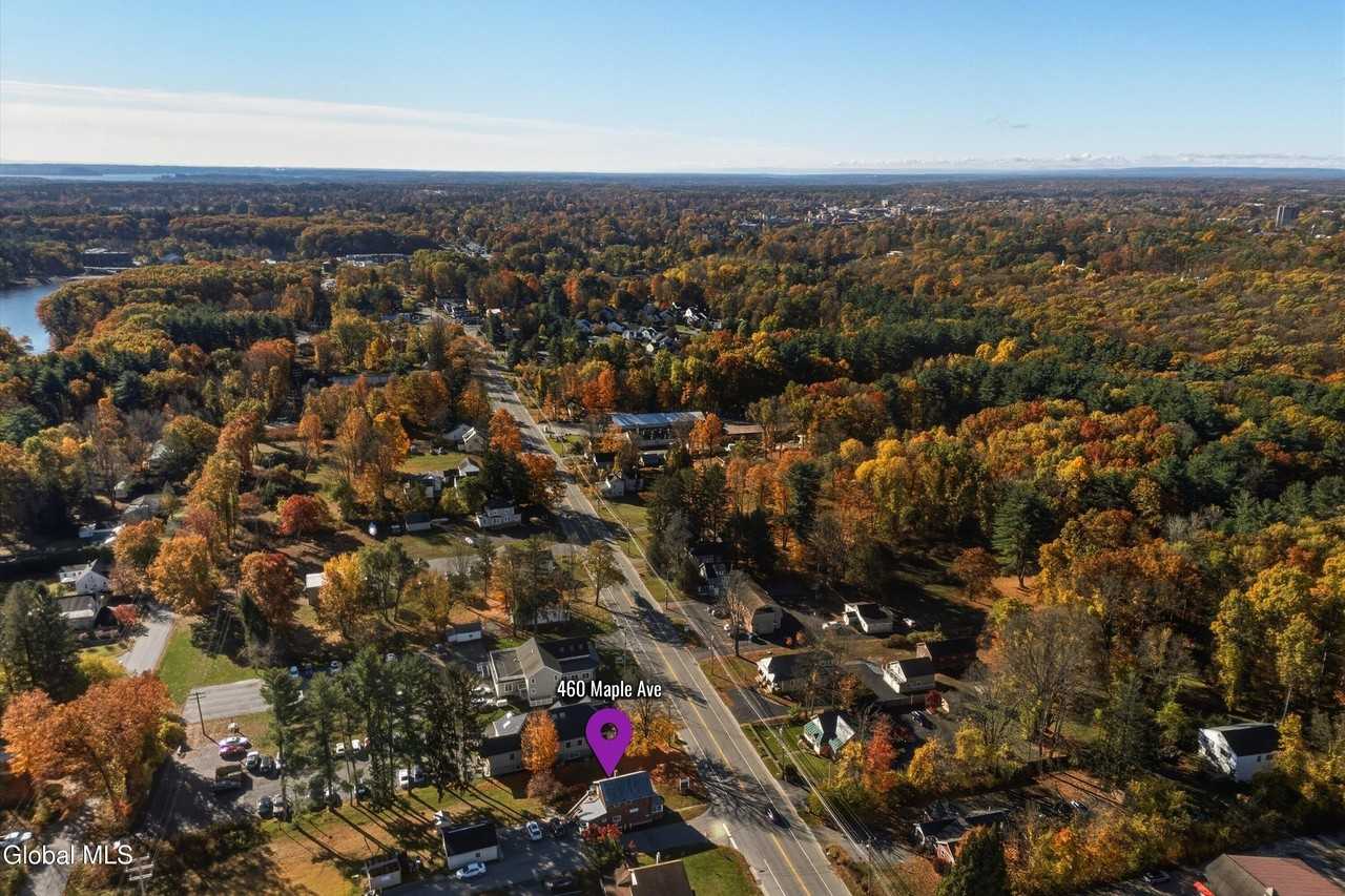 460 Maple Ave - Photo 2 of 16