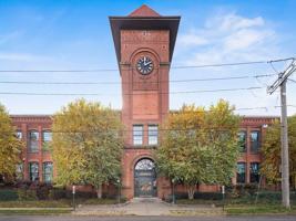 featured image of 25 Grand St #240