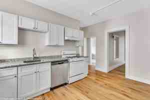 featured image of 82 Water St #2