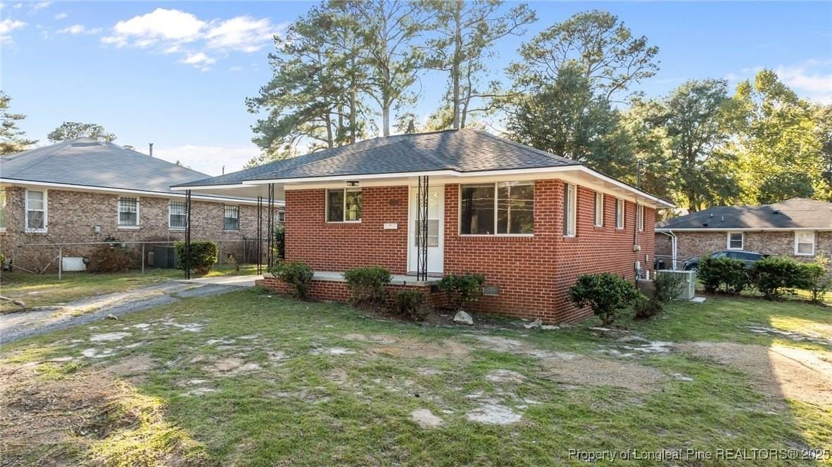 1913 Corrinna St - Photo 3 of 29