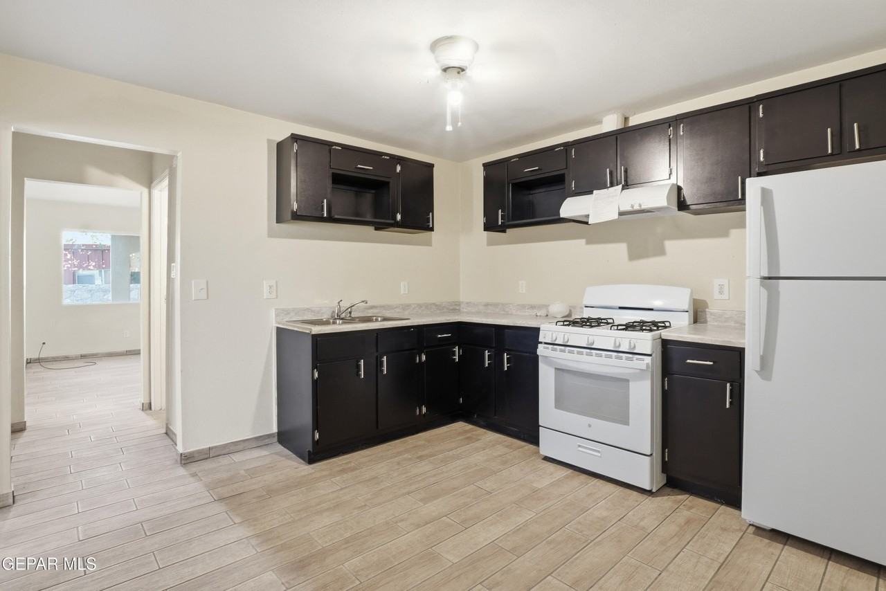 3580 Black Bear Ln Unit A #ABCD - Photo 5 of 12