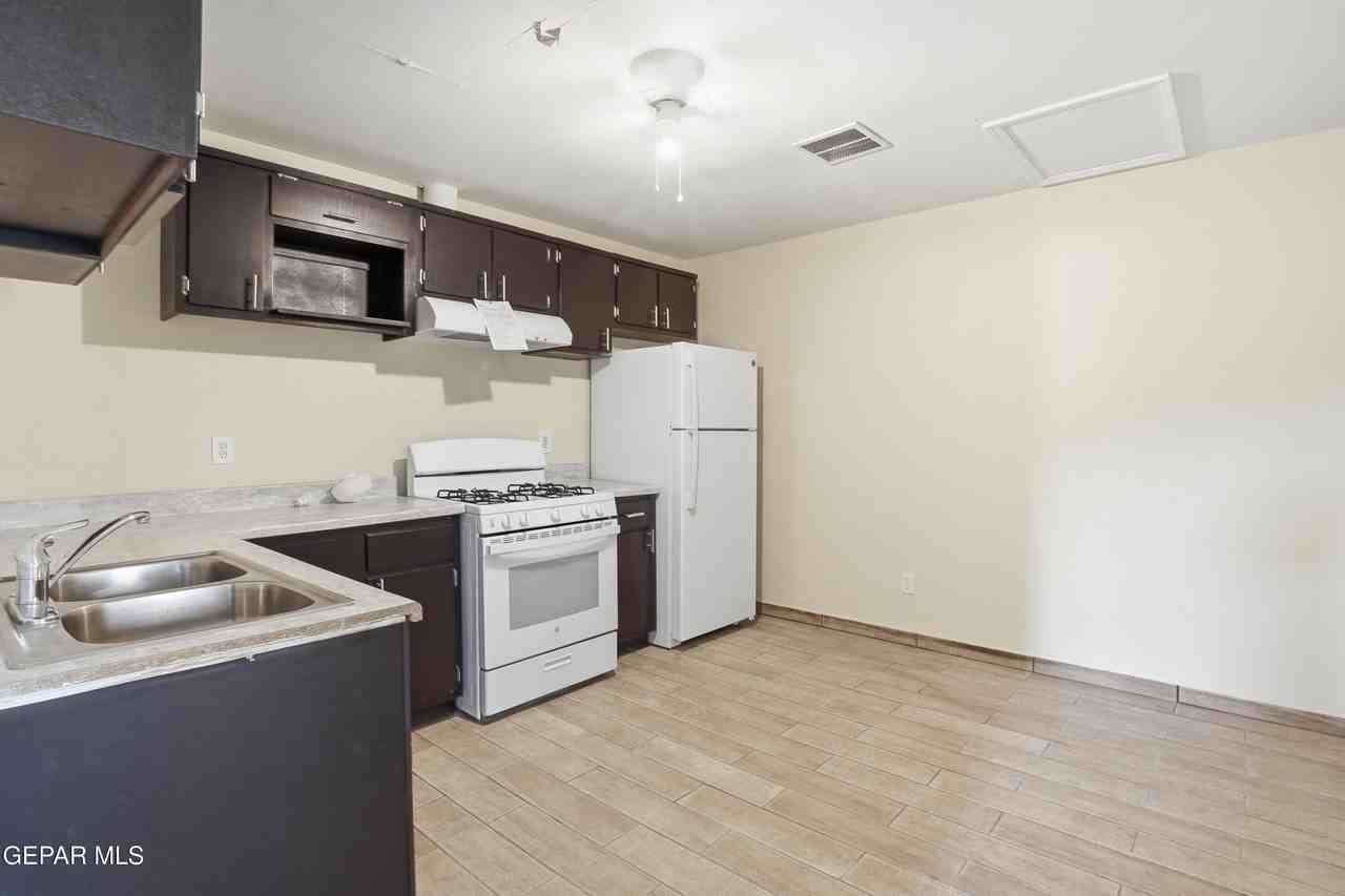 3580 Black Bear Ln Unit A #ABCD - Photo 6 of 12