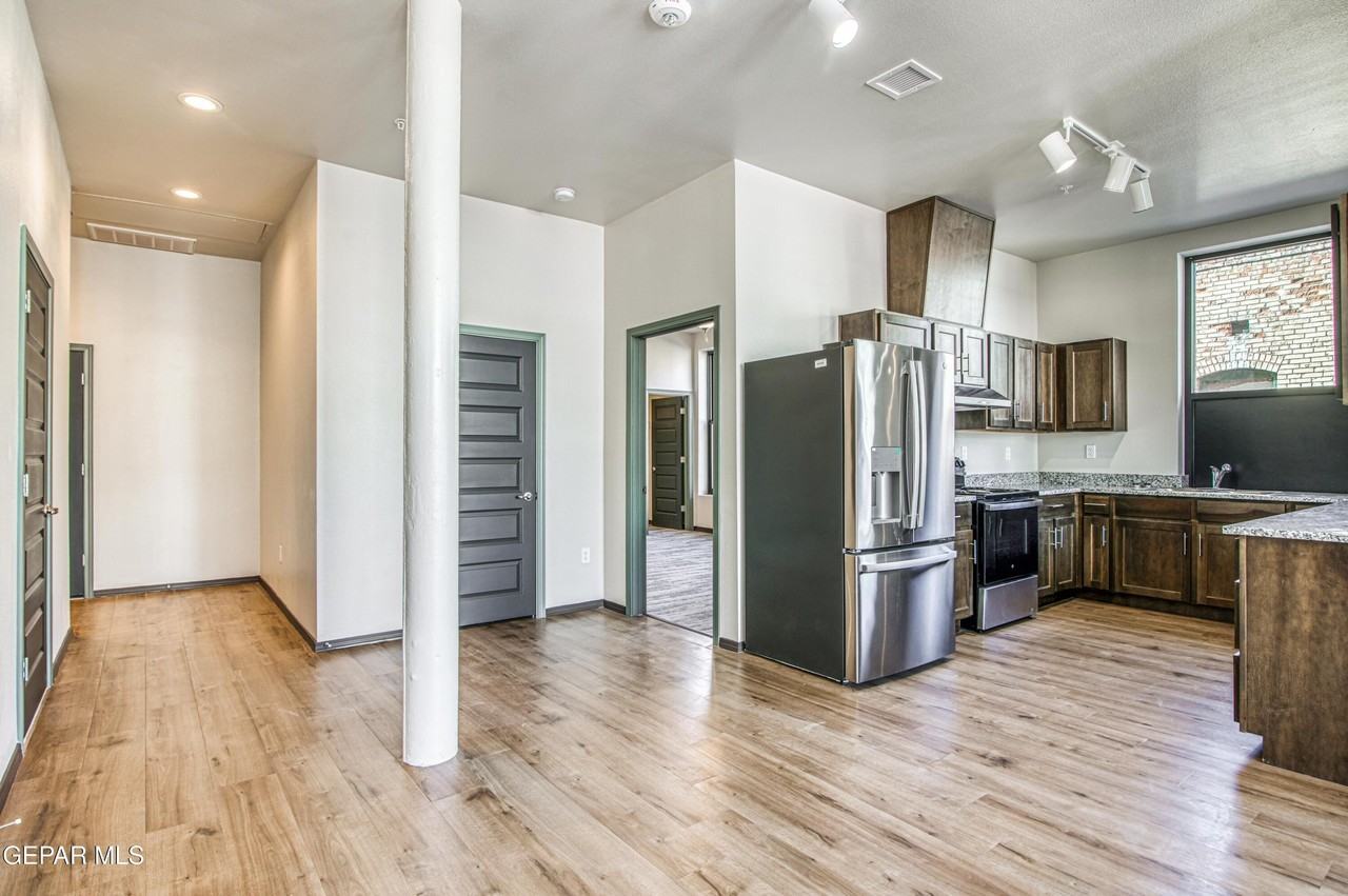 312 E Overland Ave Unit A-D #AD - Photo 6 of 41